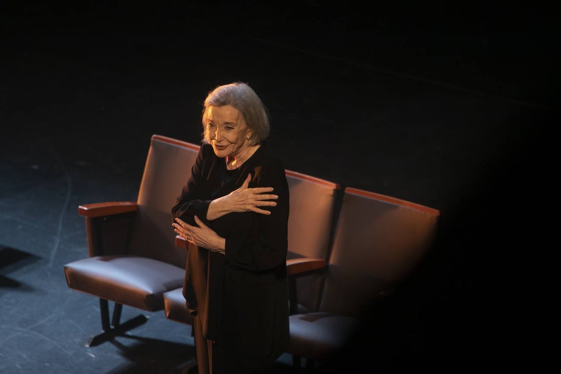 El «Romancero gitano» de Nuria Espert en el Gran Teatro, en imágenes