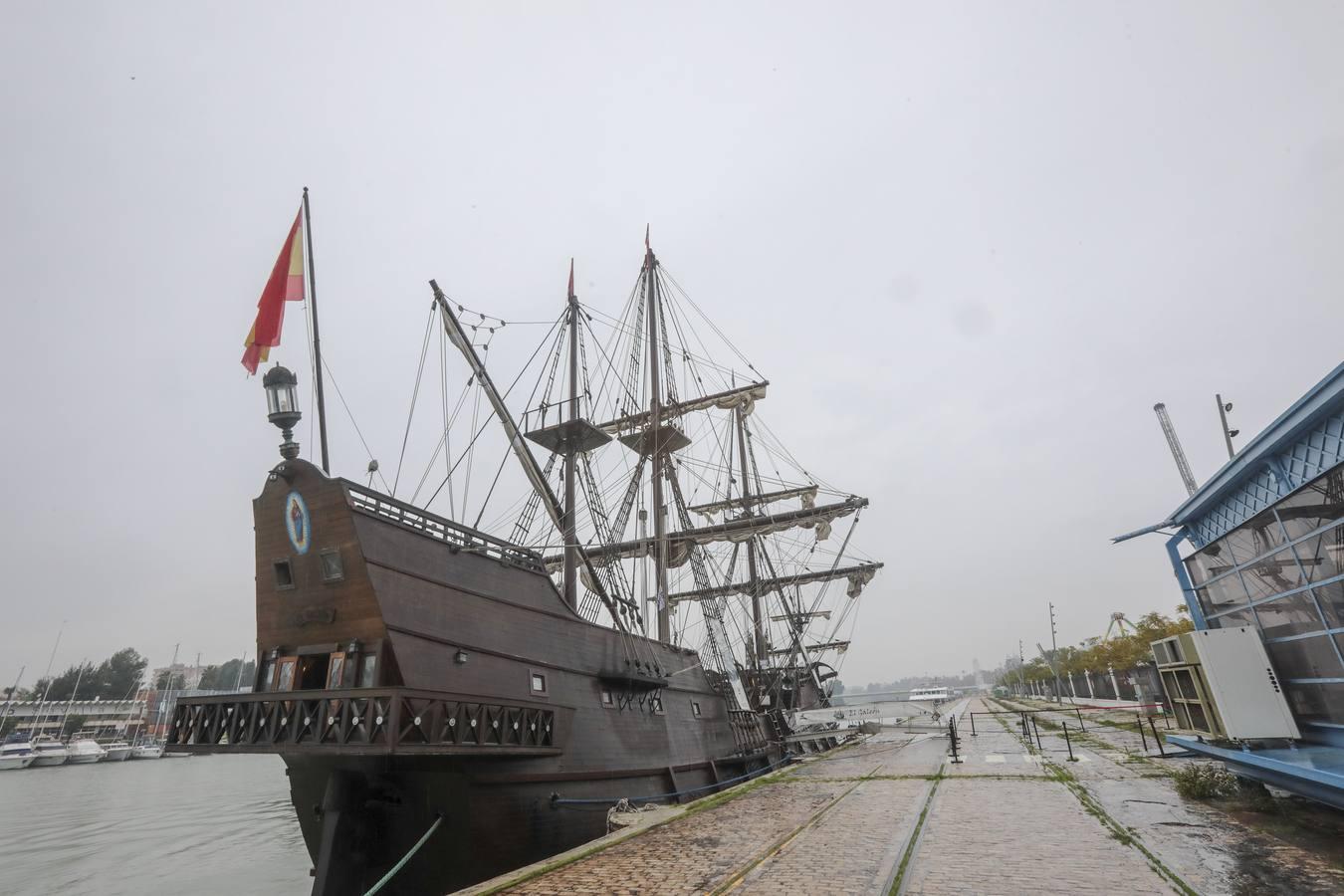 En imágenes, el galeón Andalucía llega a Sevilla