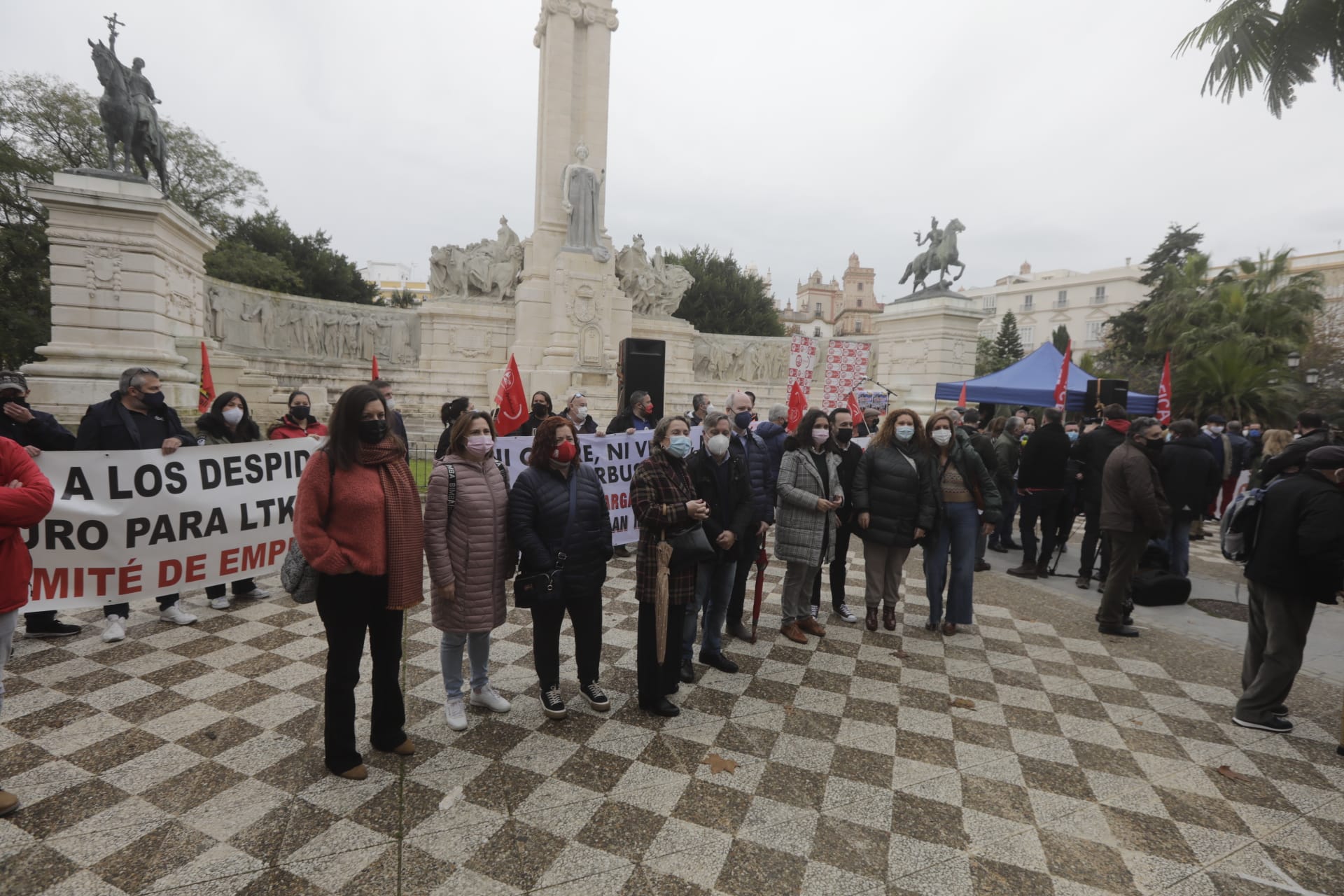 Concentración a favor de la industria en la Bahía de Cádiz