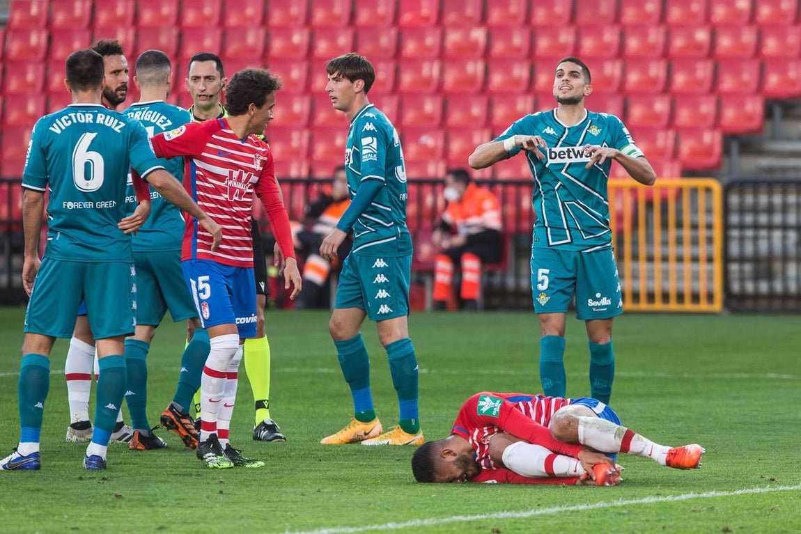 En imágenes, encuentro entre el Granada y el Betis