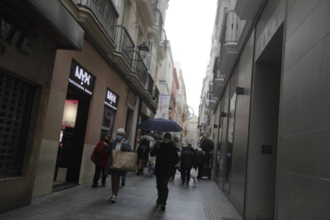 Ambiente en las terrazas y bares de Cádiz tras la modificación de las medidas restrictivas