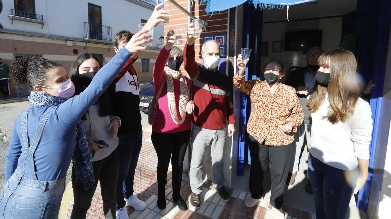 Alegría en Isla Mayor por el segundo premio de la Lotería de Navidad 2020