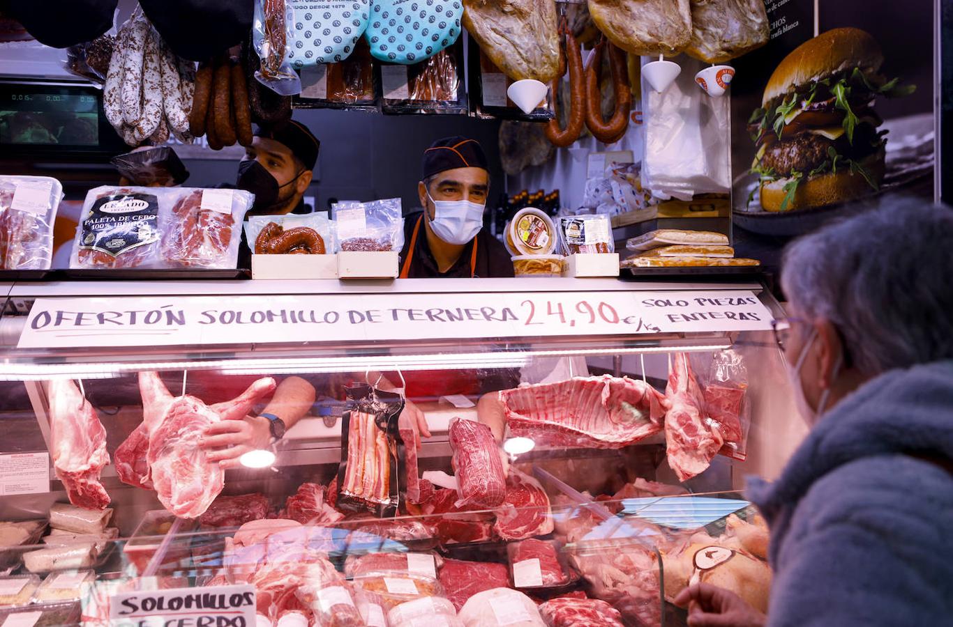 En imágenes, las compras de Navidad en los mercados de Córdoba