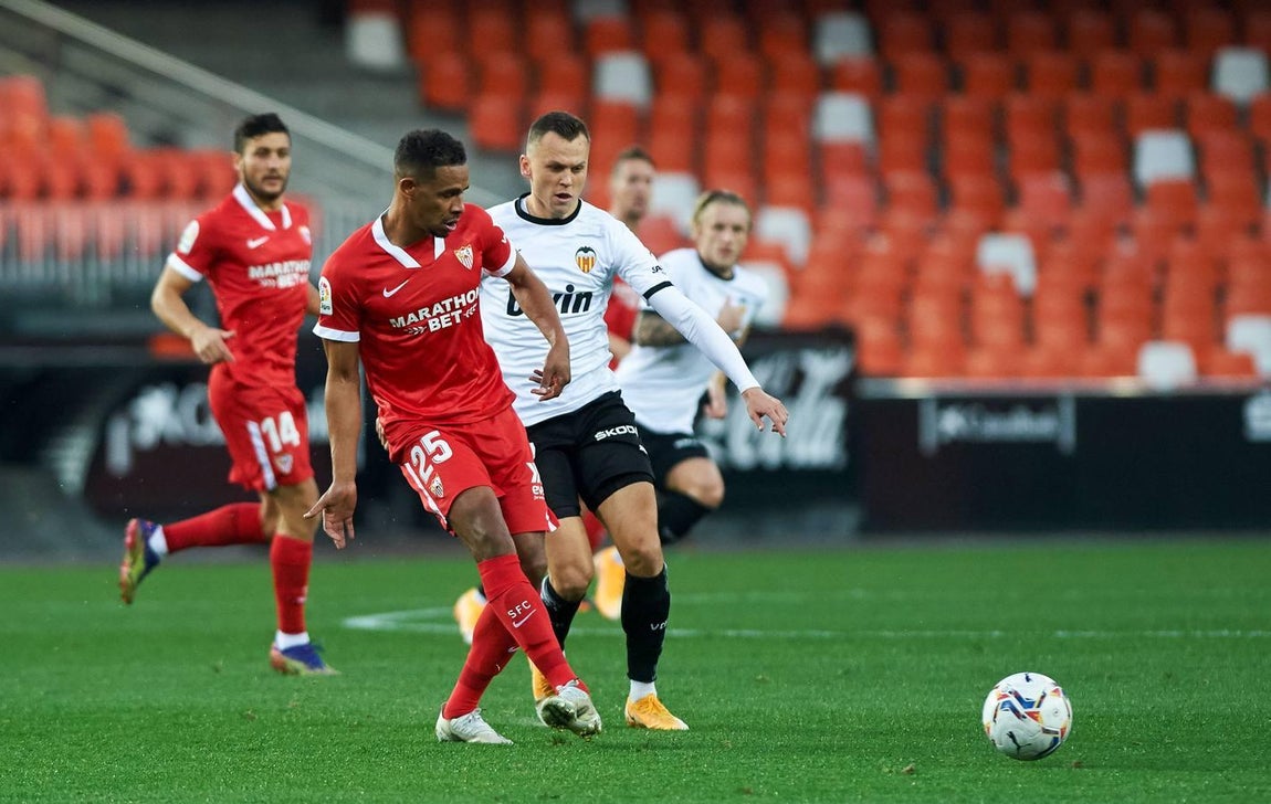 Las mejores imágenes del encuentro entre Valencia y Sevilla F.C.