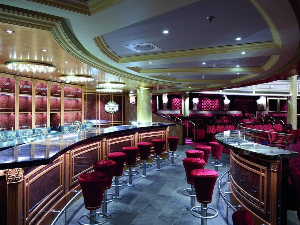 Costa Firenze, de Costa Cruceros. 