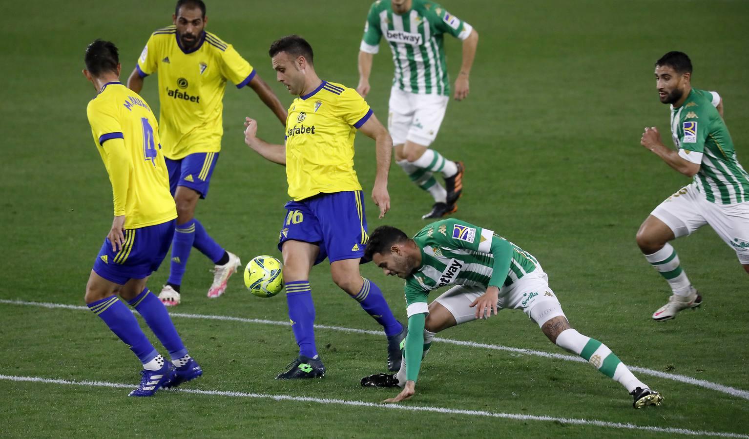 Las mejores imágenes del encuentro entre el Betis y el Cádiz C.F.