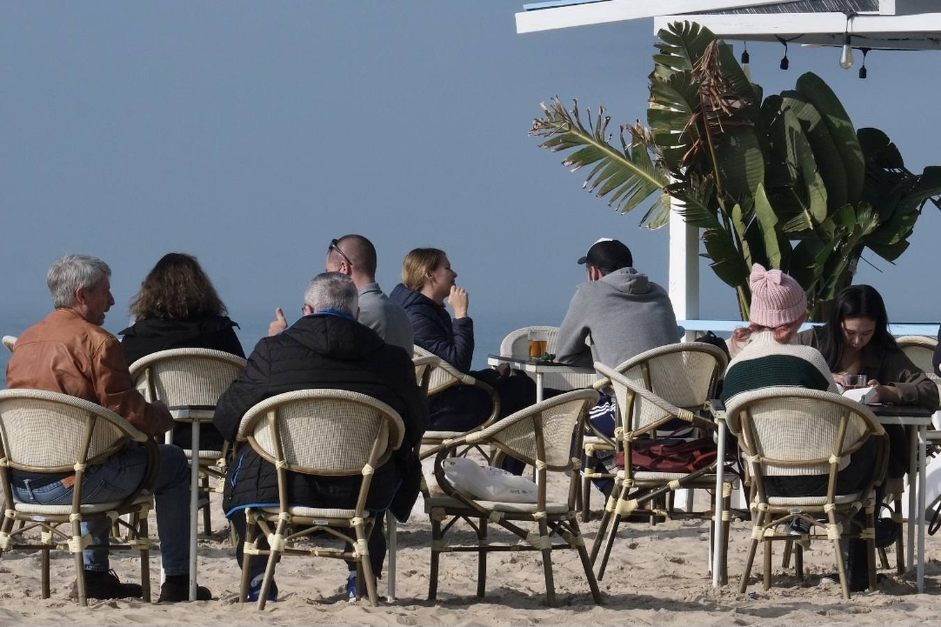 Ambiente en Cádiz las horas previas a la Nochebuena del coronavirus