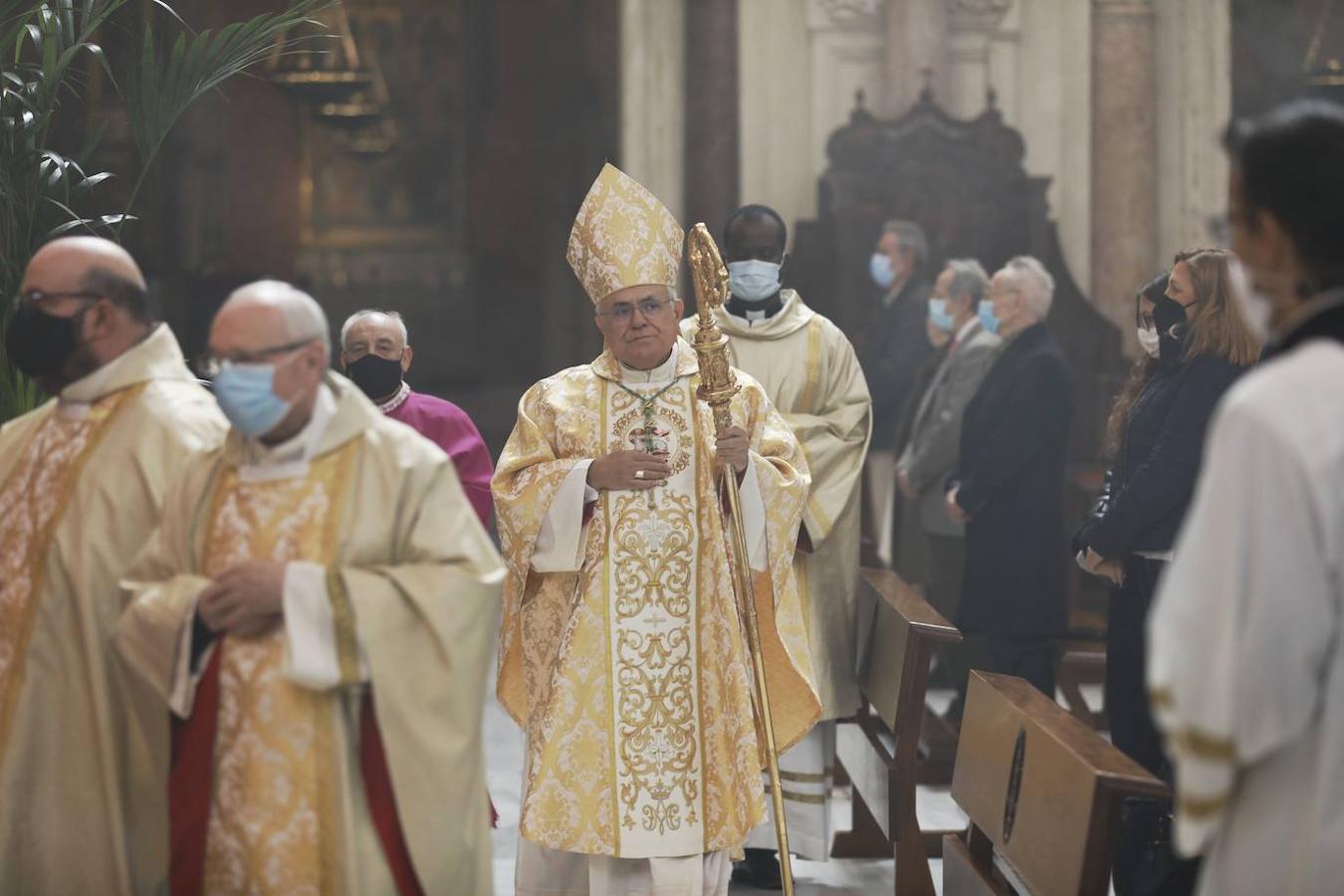 La Misa de Navidad en la Santa Catedral de Córdoba, en imágenes