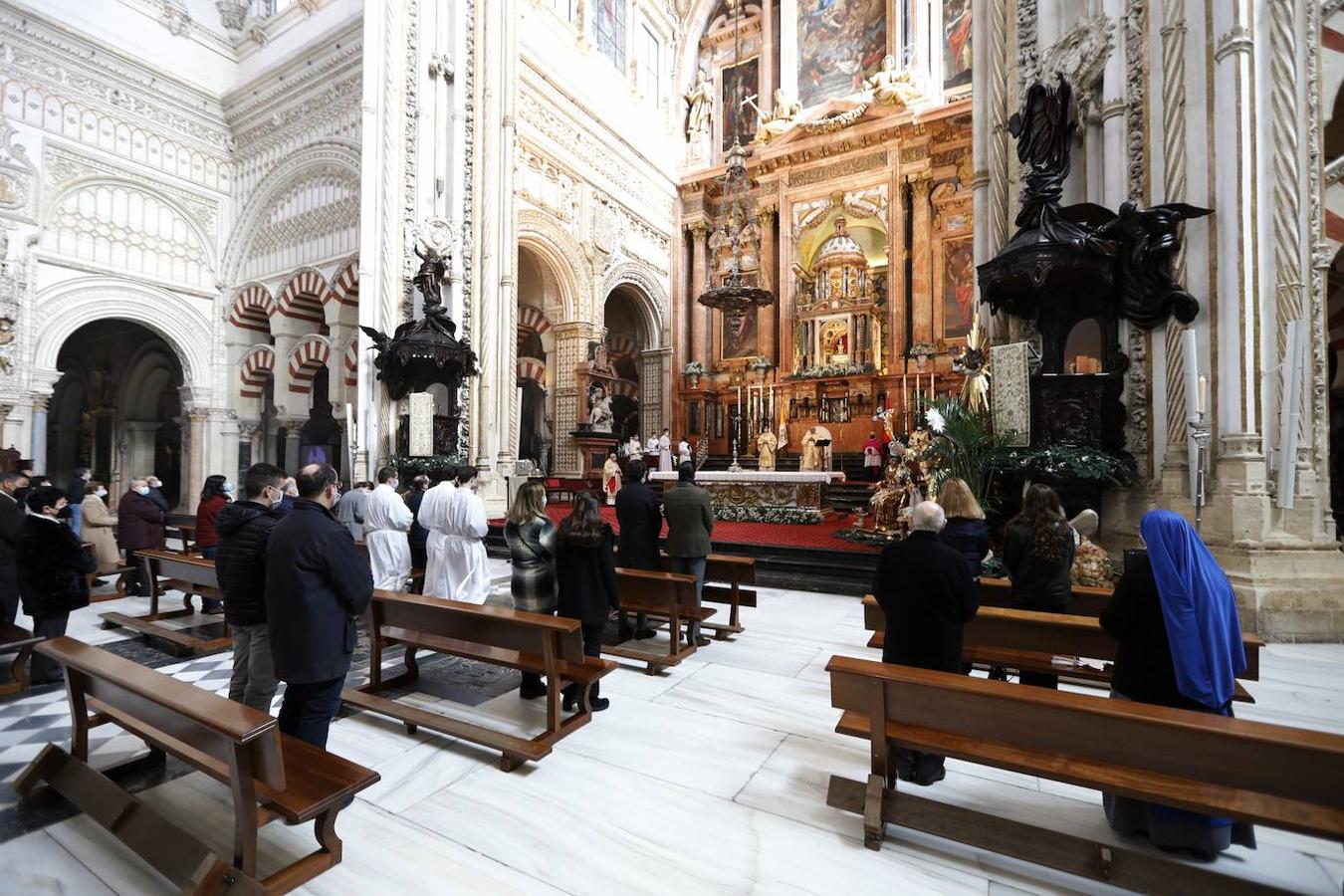 La Misa de Navidad en la Santa Catedral de Córdoba, en imágenes