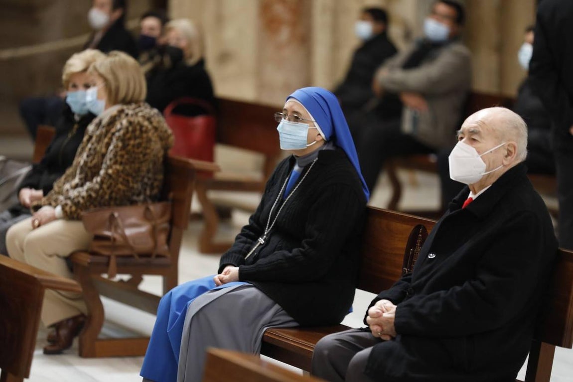 La Misa de Navidad en la Santa Catedral de Córdoba, en imágenes