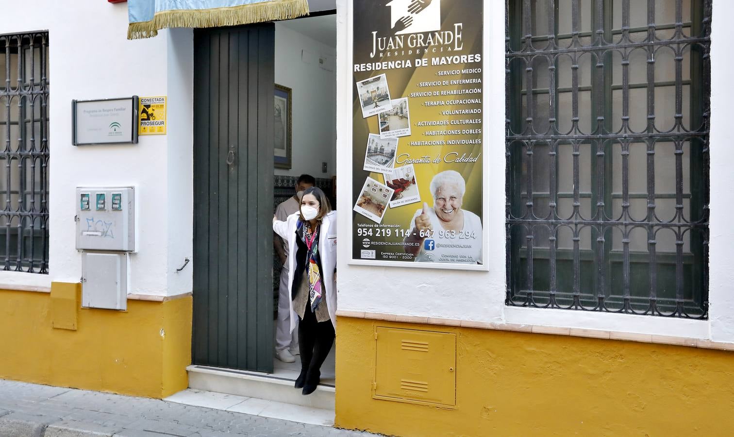 Llegada de las vacunas a la residencia Beato Juan Grande