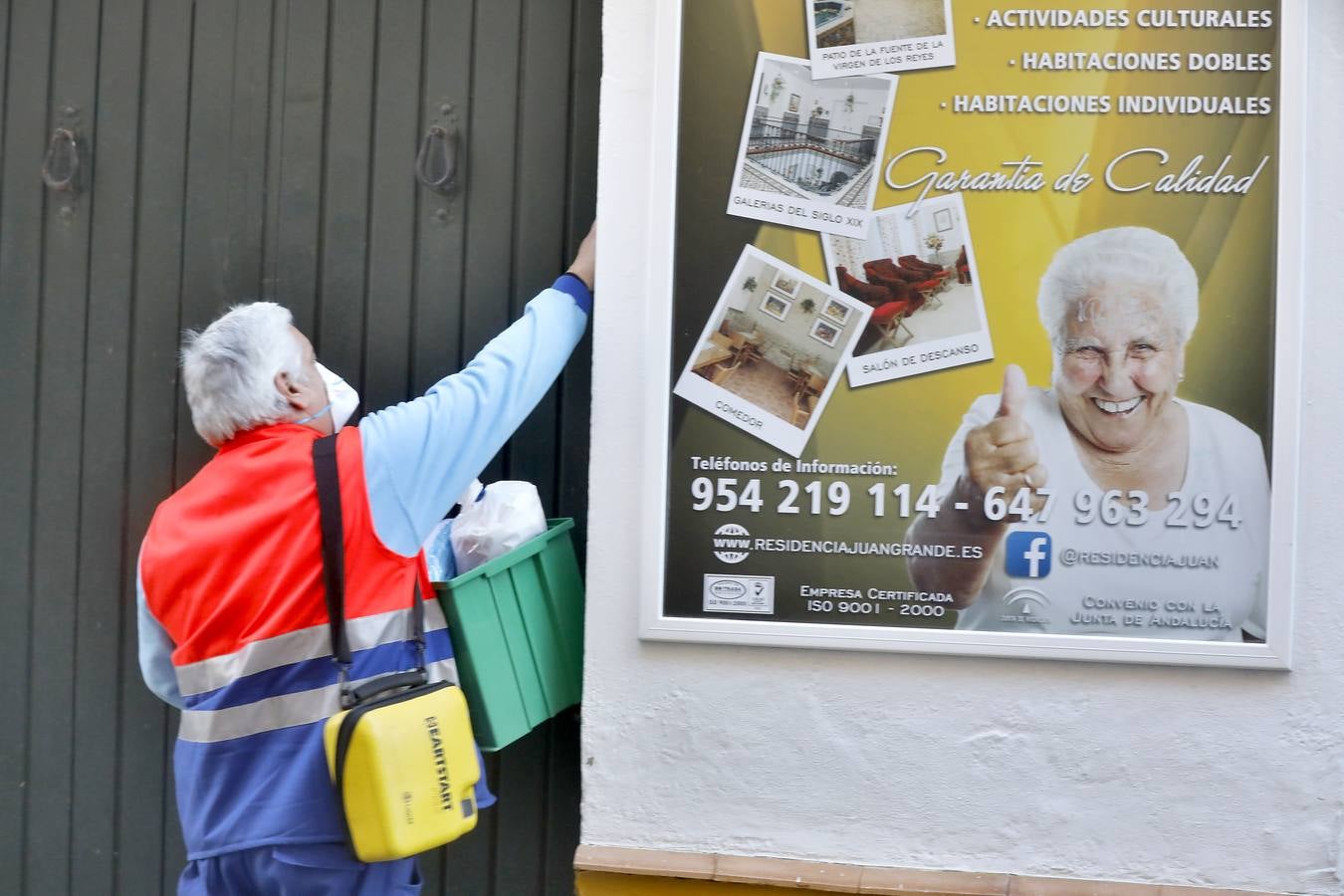 Llegada de las vacunas a la residencia Beato Juan Grande