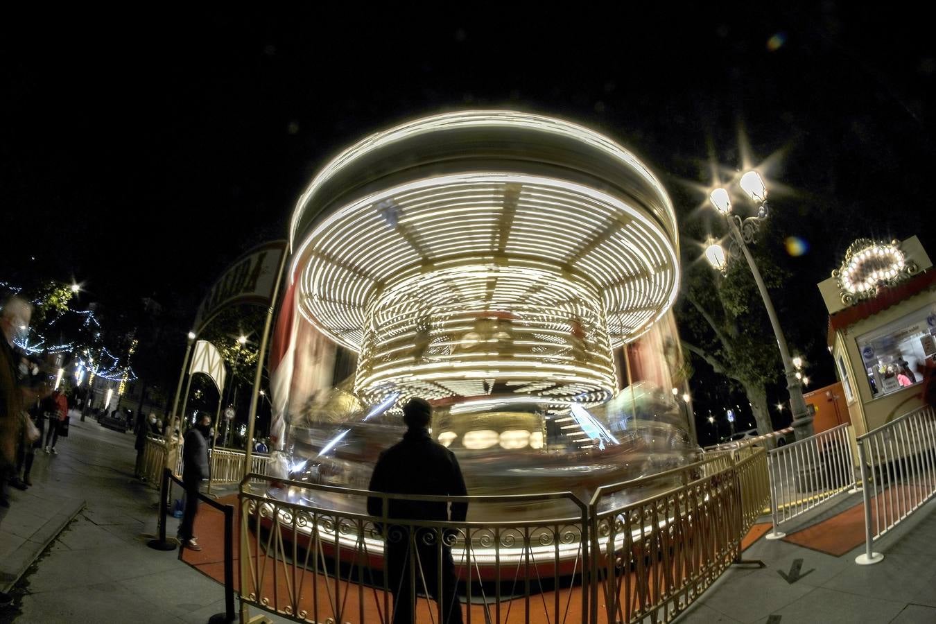 Atracciones instaladas en el Muelle de las Delicias  y la Plaza de la Encarnación