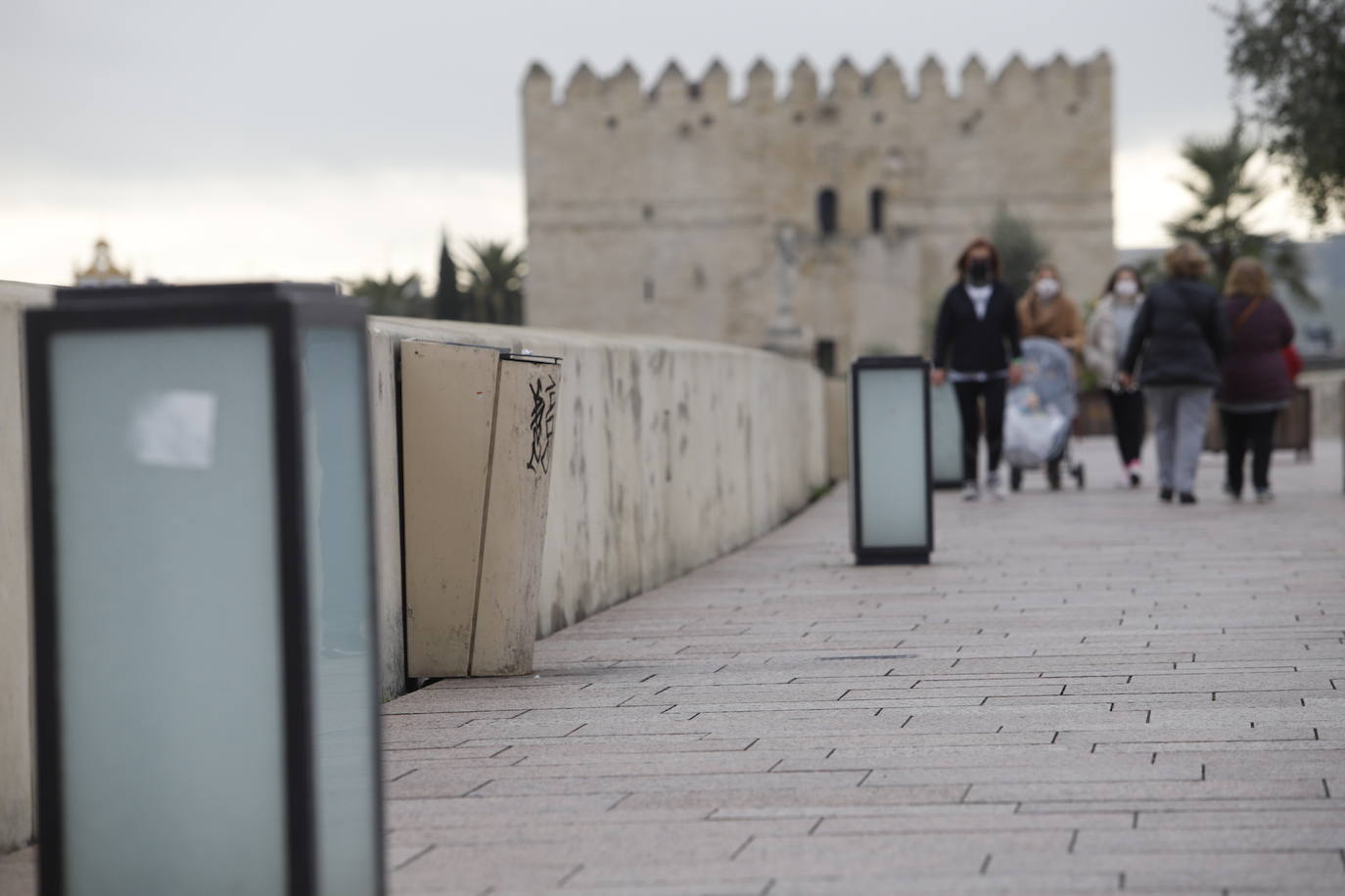 La situación del Puente Romano de Córdoba, en imágenes