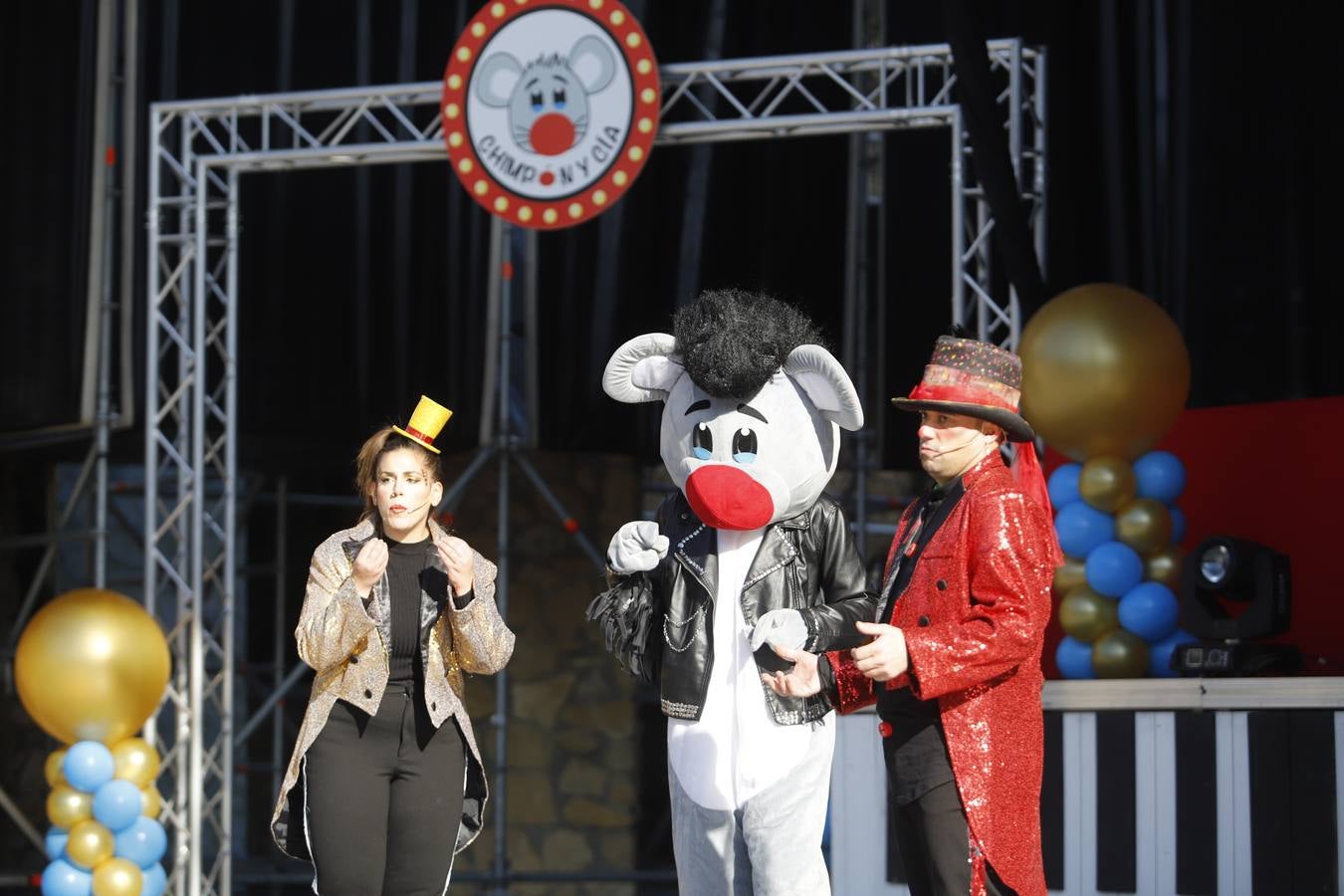 La Fiesta Infantil Fin de Año del Teatro de la Axerquía, en imágenes