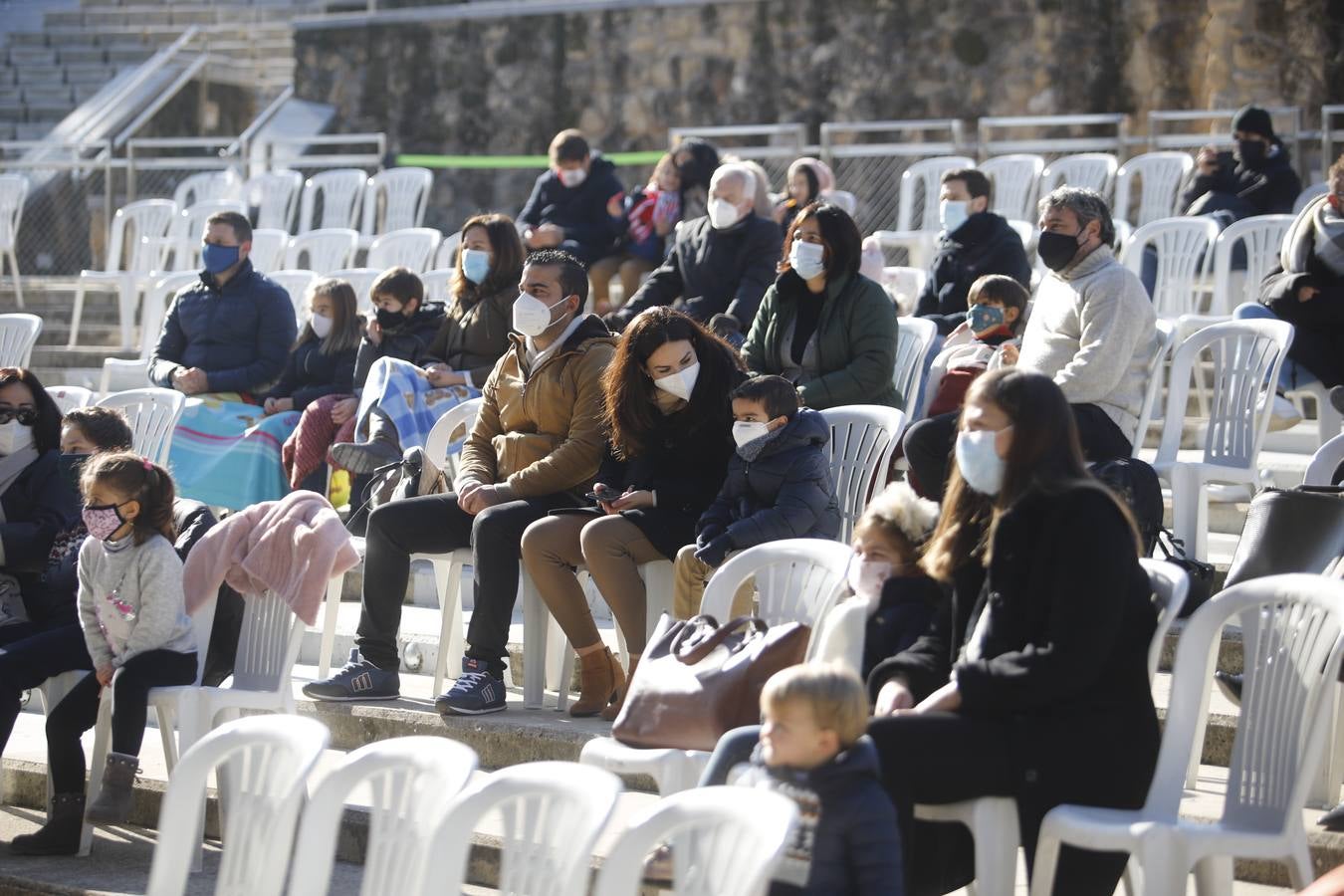 La Fiesta Infantil Fin de Año del Teatro de la Axerquía, en imágenes