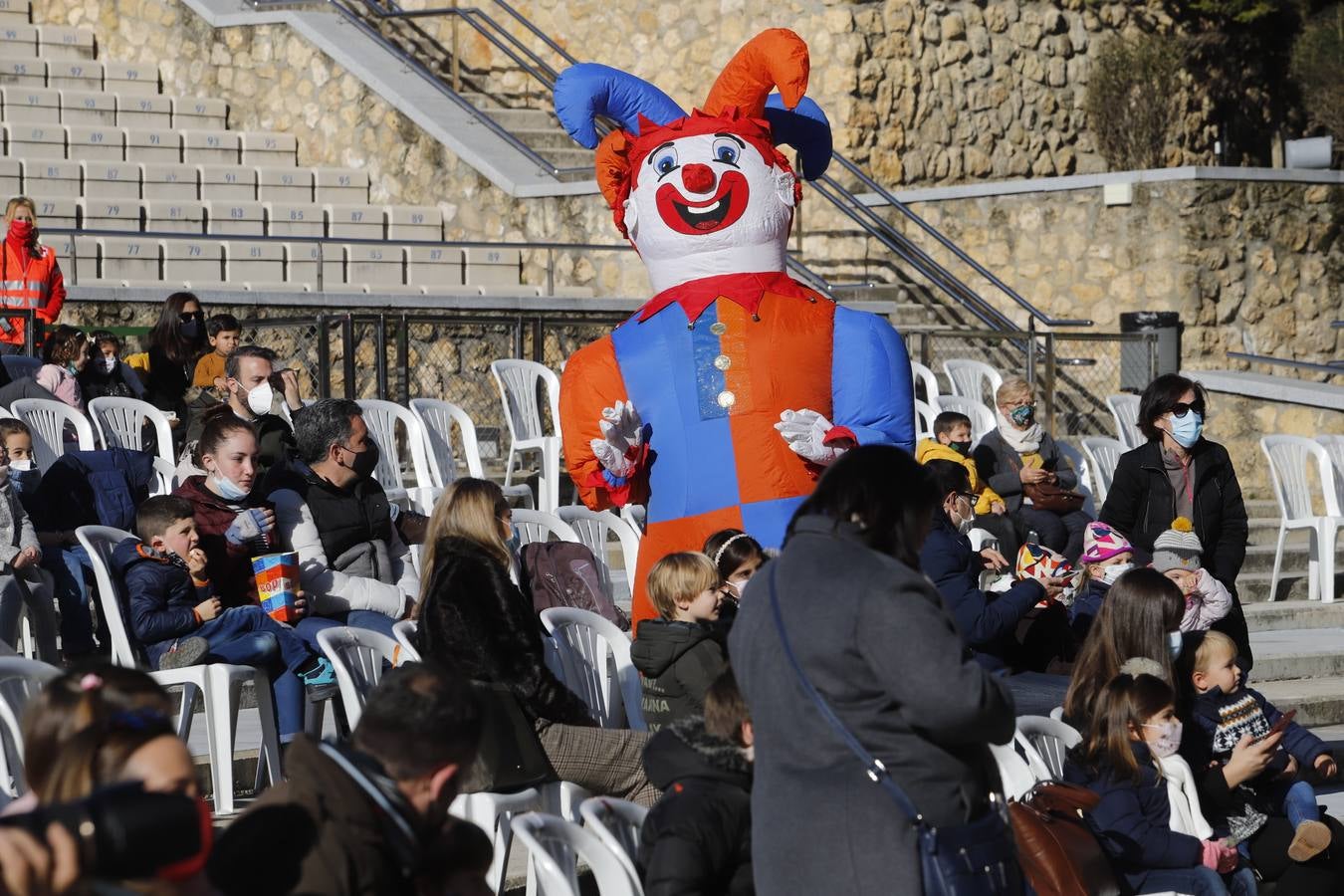 La Fiesta Infantil Fin de Año del Teatro de la Axerquía, en imágenes