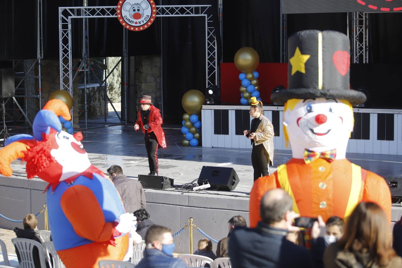 La Fiesta Infantil Fin de Año del Teatro de la Axerquía, en imágenes