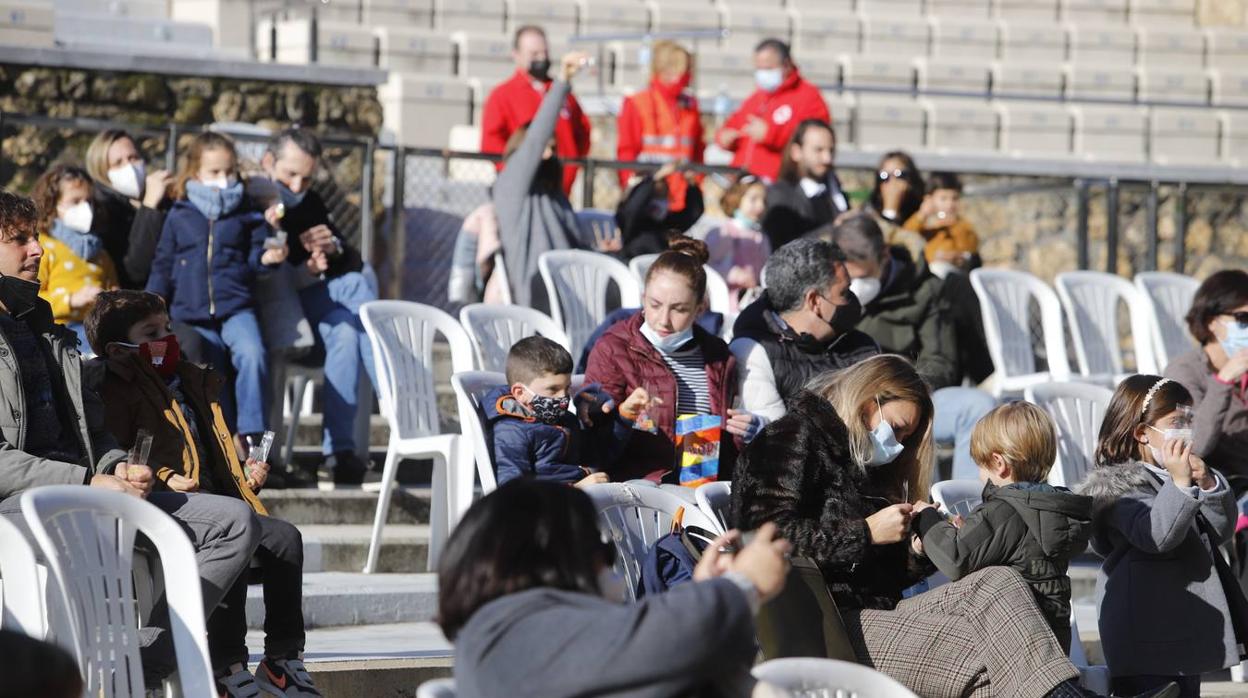 La Fiesta Infantil Fin de Año del Teatro de la Axerquía, en imágenes