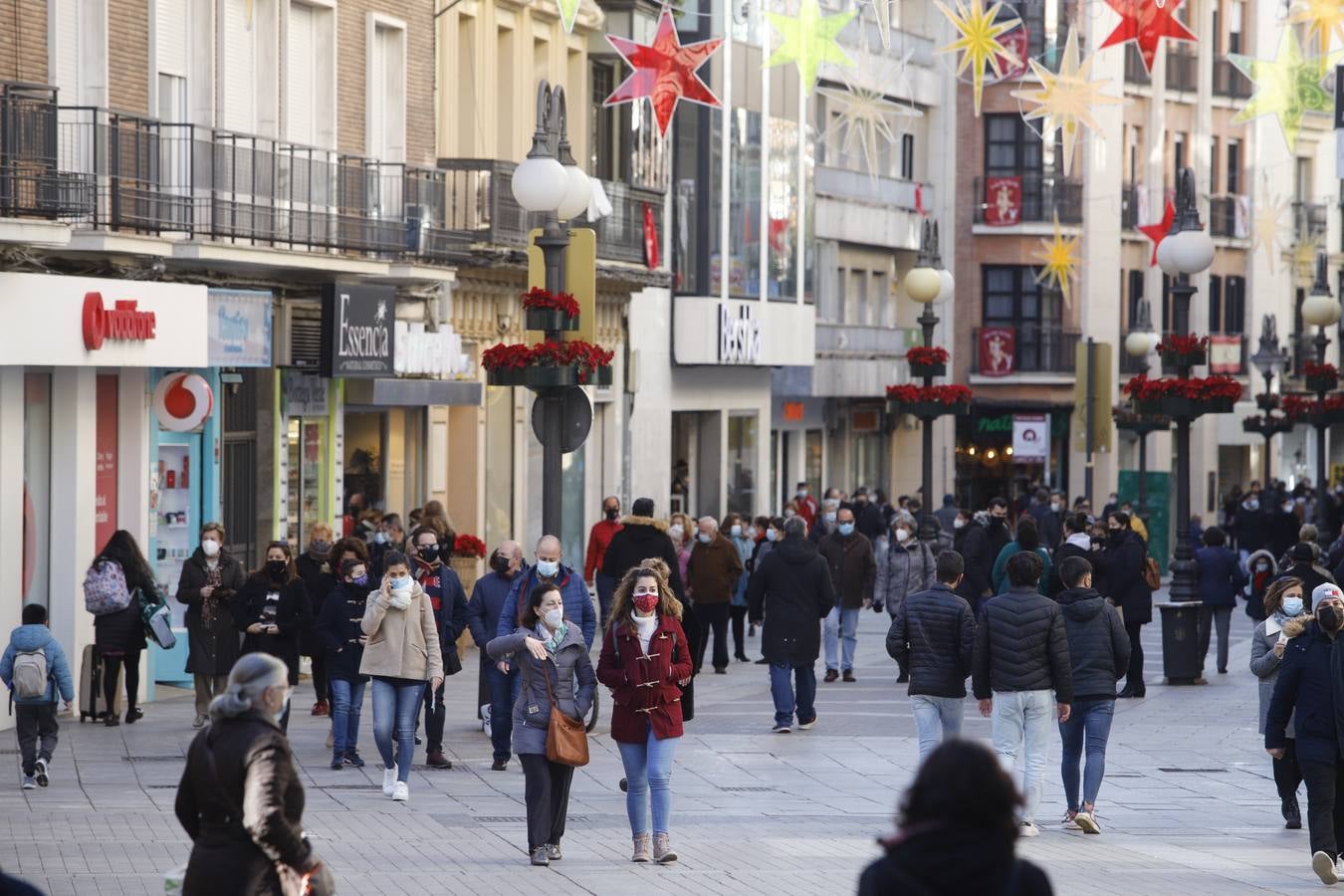 El ambiente de compras en el Centro y Santa Rosa, en imágenes