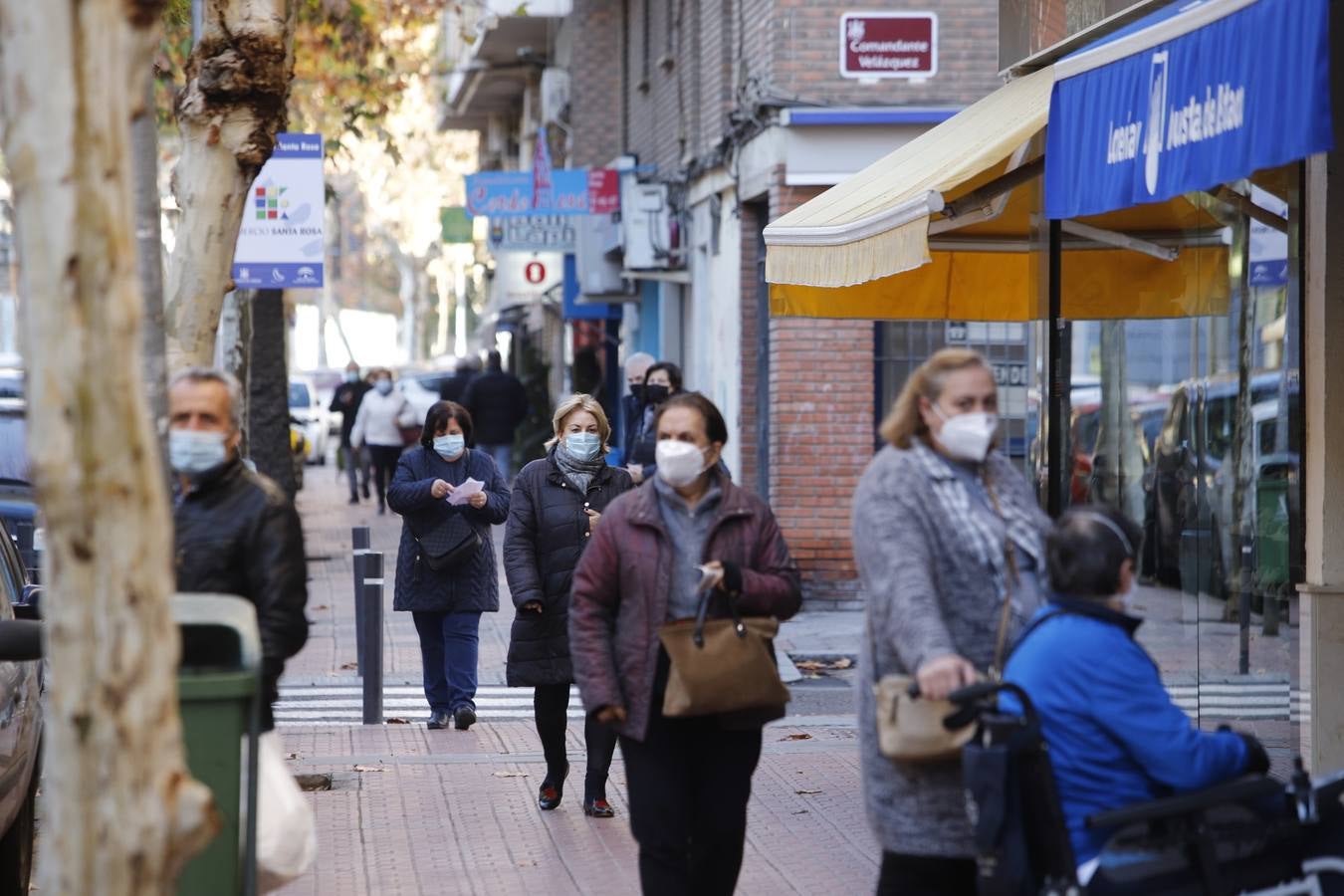 El ambiente de compras en el Centro y Santa Rosa, en imágenes