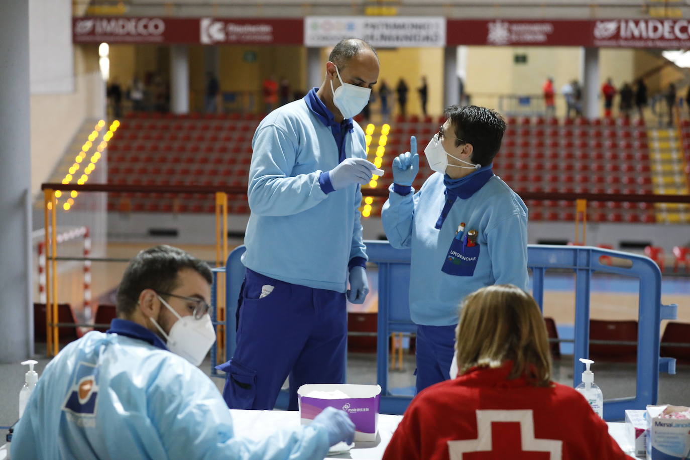 En imágenes, los test del Covid a los docentes en Córdoba