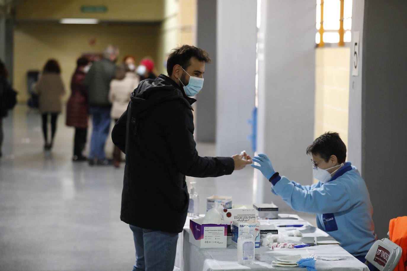 En imágenes, los test del Covid a los docentes en Córdoba