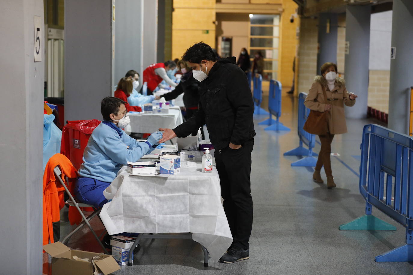 En imágenes, los test del Covid a los docentes en Córdoba