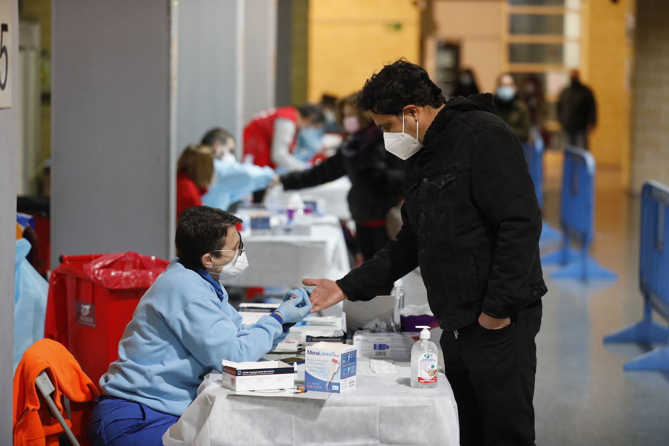 En imágenes, los test del Covid a los docentes en Córdoba