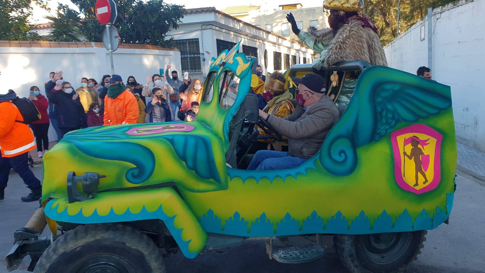 FOTOS Los Reyes Magos recorren las calles de Chiclana en 2021