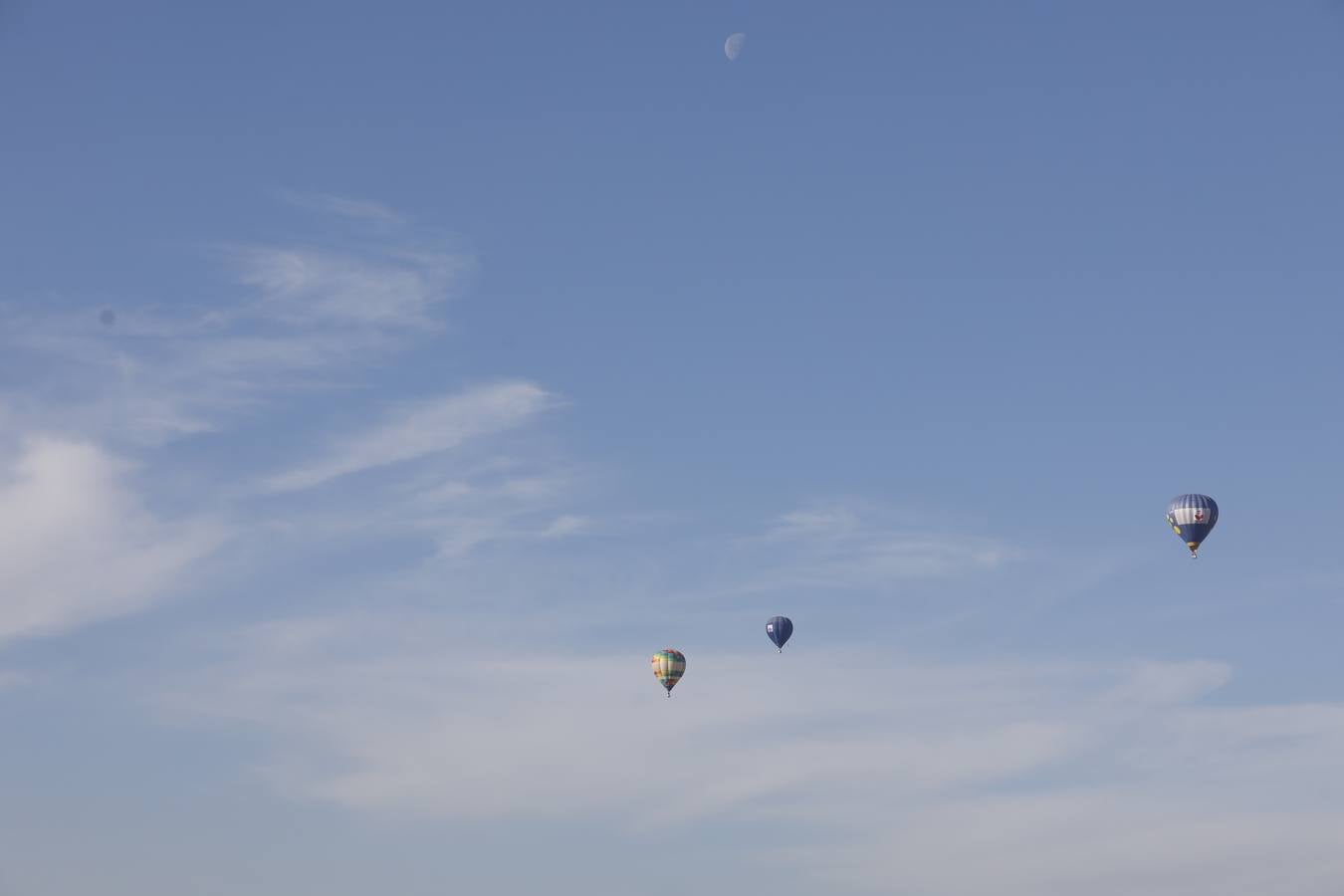 Así ha sido el vuelo de los Reyes Magos por Córdoba (II)