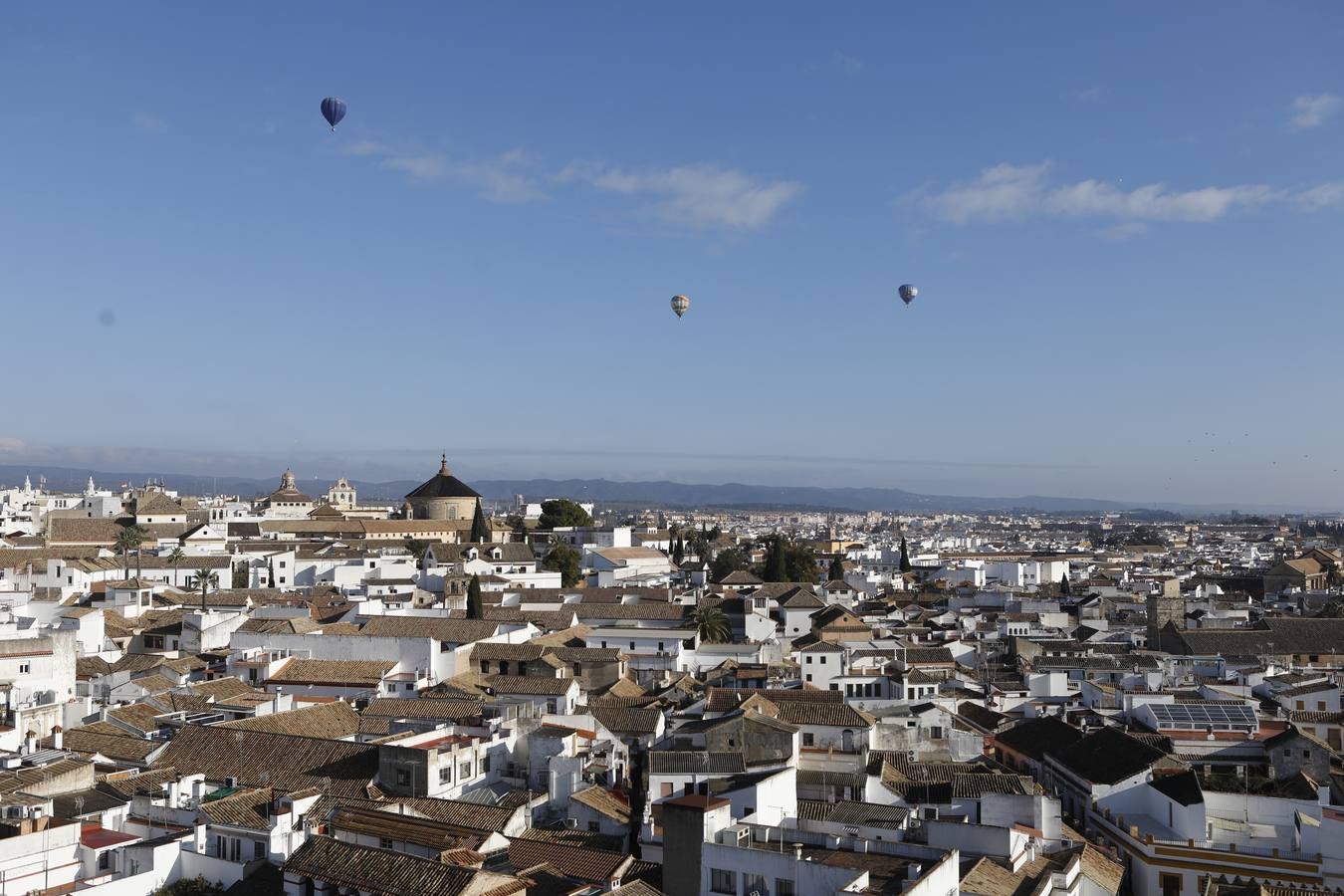 Así ha sido el vuelo de los Reyes Magos por Córdoba (II)