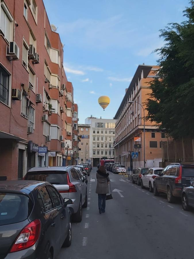 #ReyesMagosABC: Así han vivido los lectores de ABC la llegada de los Reyes Magos a Sevilla en globo