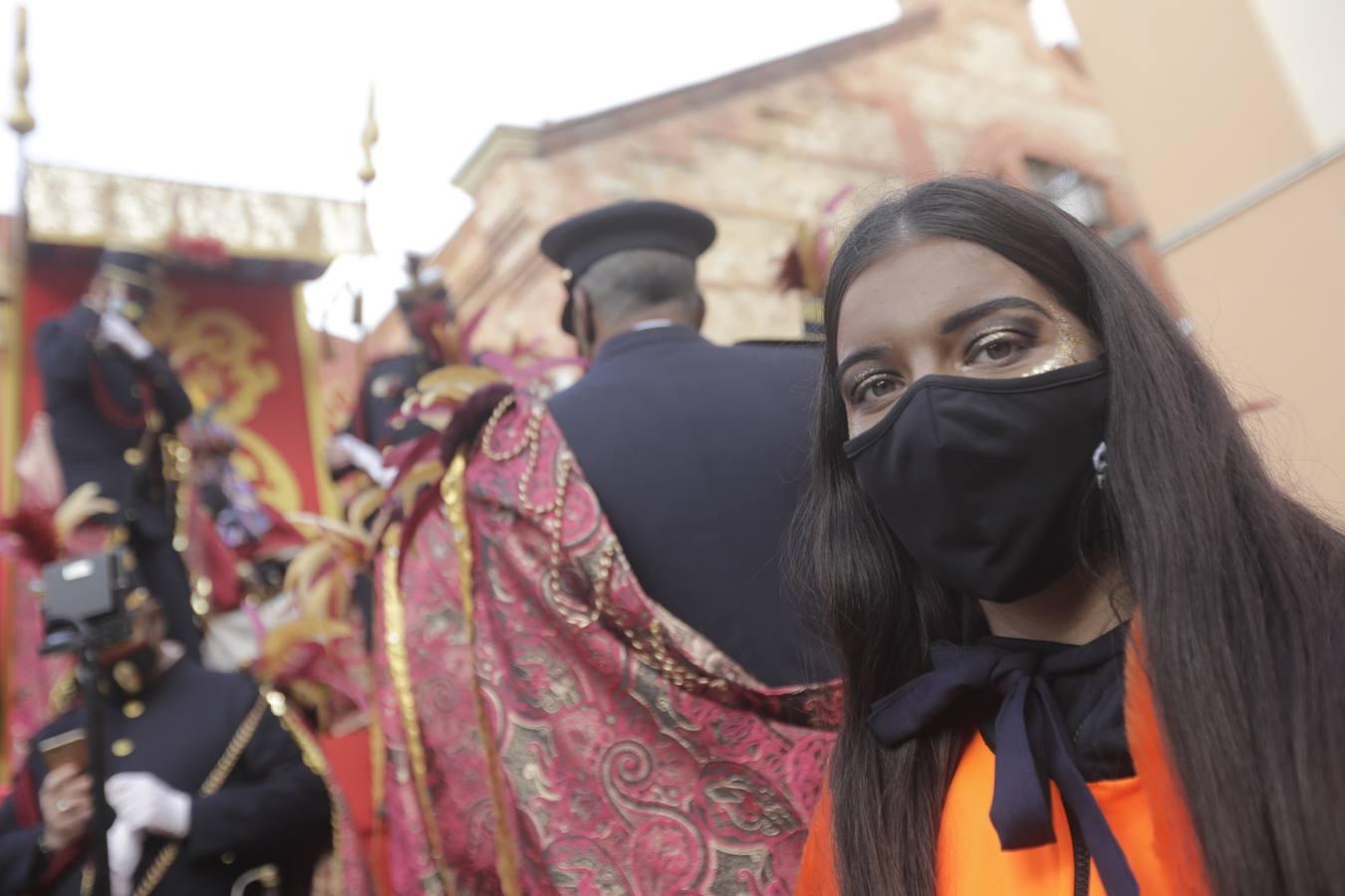 Reyes Magos de Cádiz: largas colas para ver a sus majestades