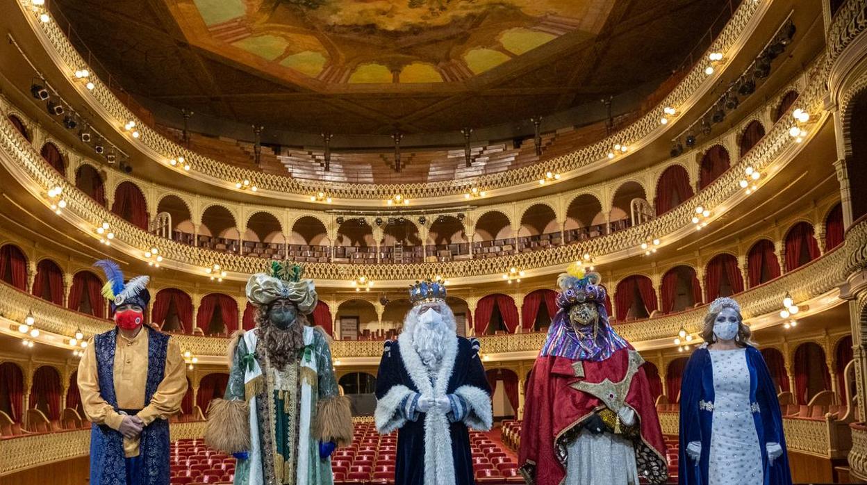 Fotos: La mágica mañana de los Reyes Magos en Cádiz