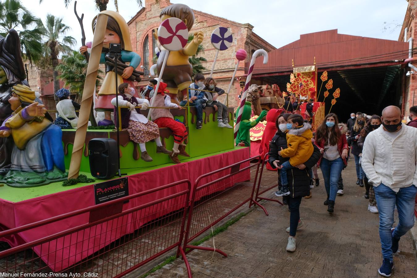 Fotos: La mágica mañana de los Reyes Magos en Cádiz