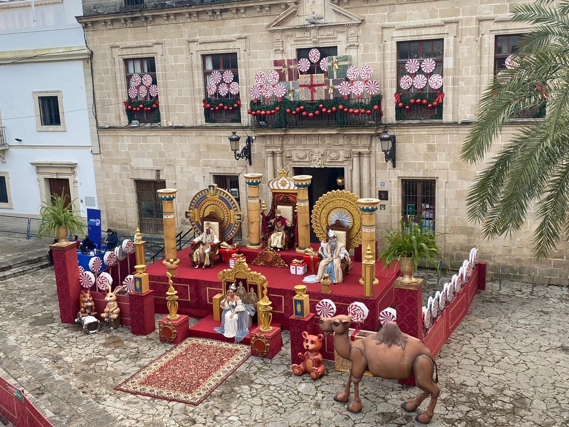 Fotos: Los Reyes Magos y toda la Corte, en El Puerto