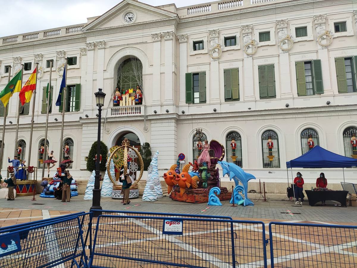 Fotos: Los Reyes Magos y toda la Corte, en El Puerto