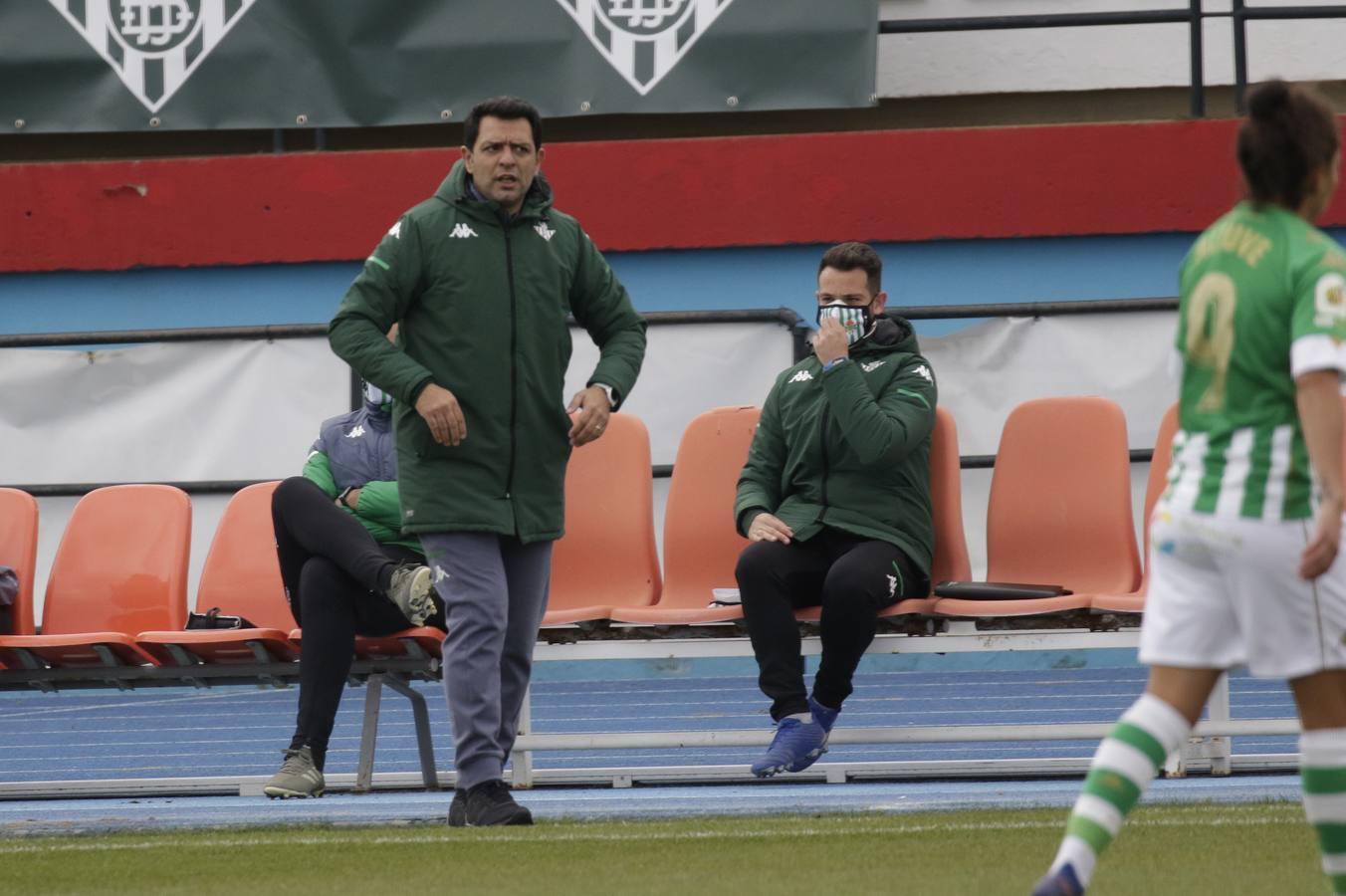 Las mejores imágenes del derbi entre el Betis Féminas y el Sevilla F.C.