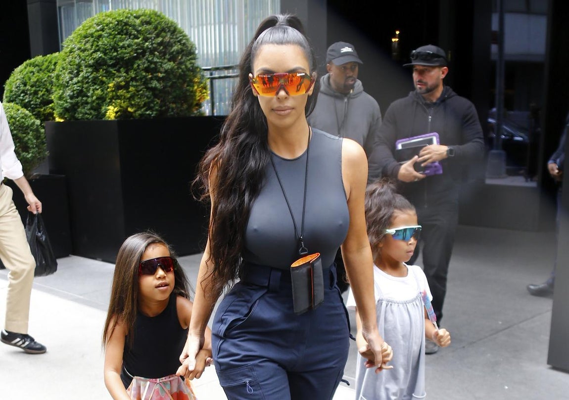 Saint West. El segundo hijo de la pareja nació en diciembre de 2015 y, como ya hicieran con su hija North, eligieran un nombre ‘sui géneris’ para su nuevo bebé