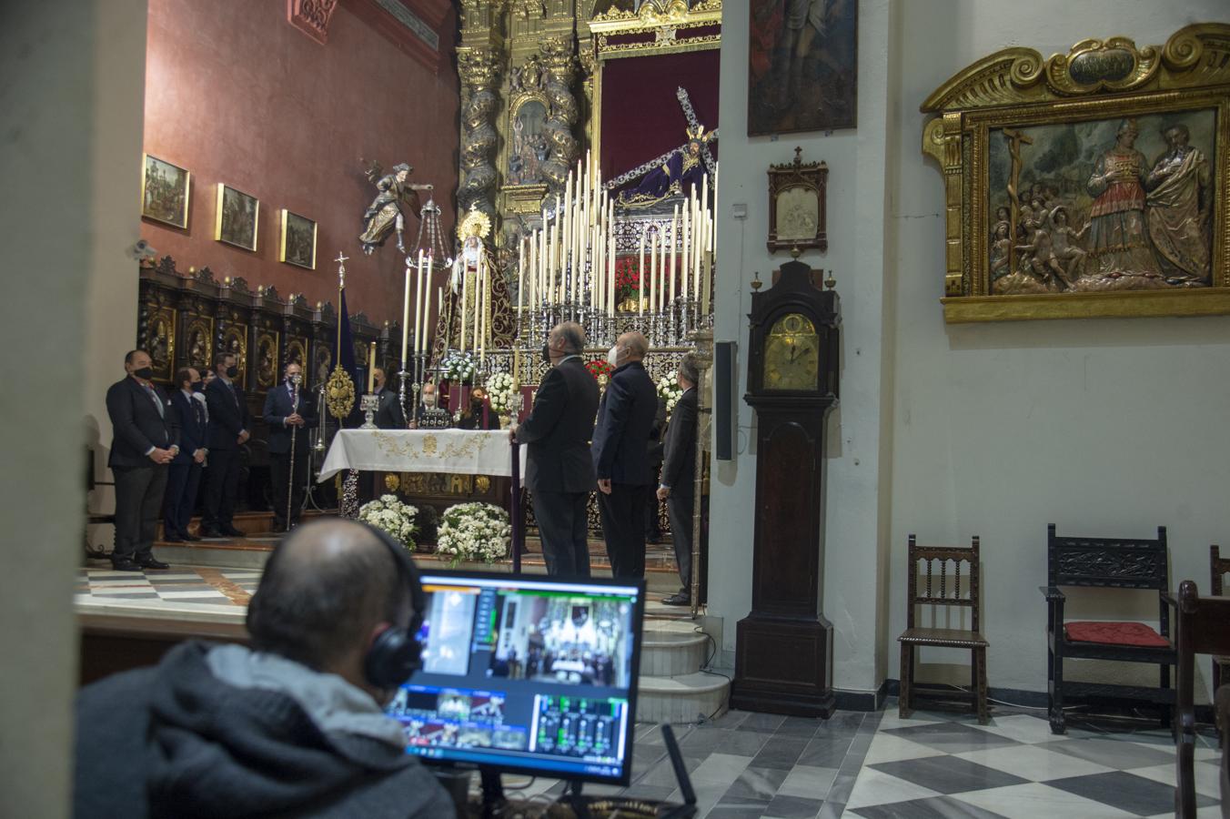 Meditación ante el Señor de las Penas de San Vicente