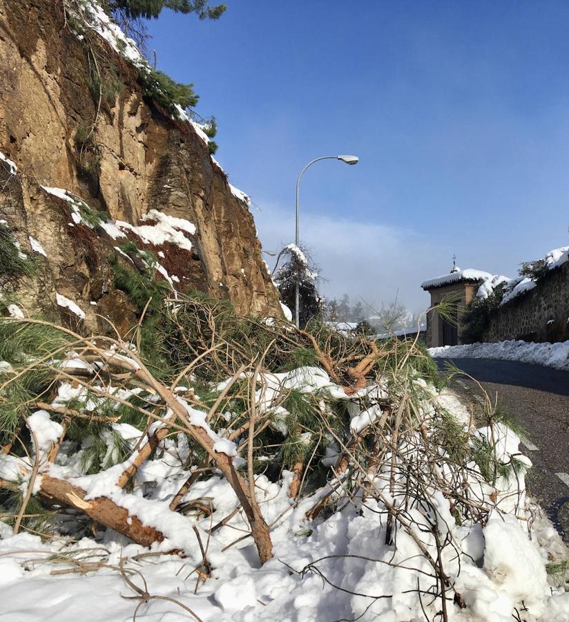 La belleza de Toledo nevado desde el Valle