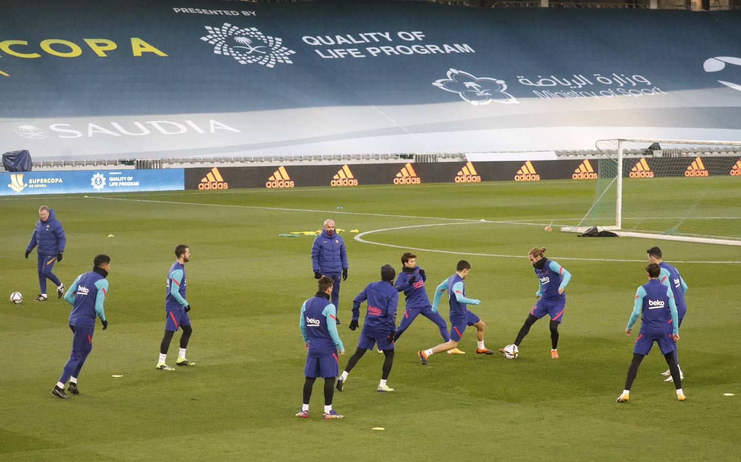 El entrenamiento del Barcelona en El Arcángel en Córdoba, en imágenes