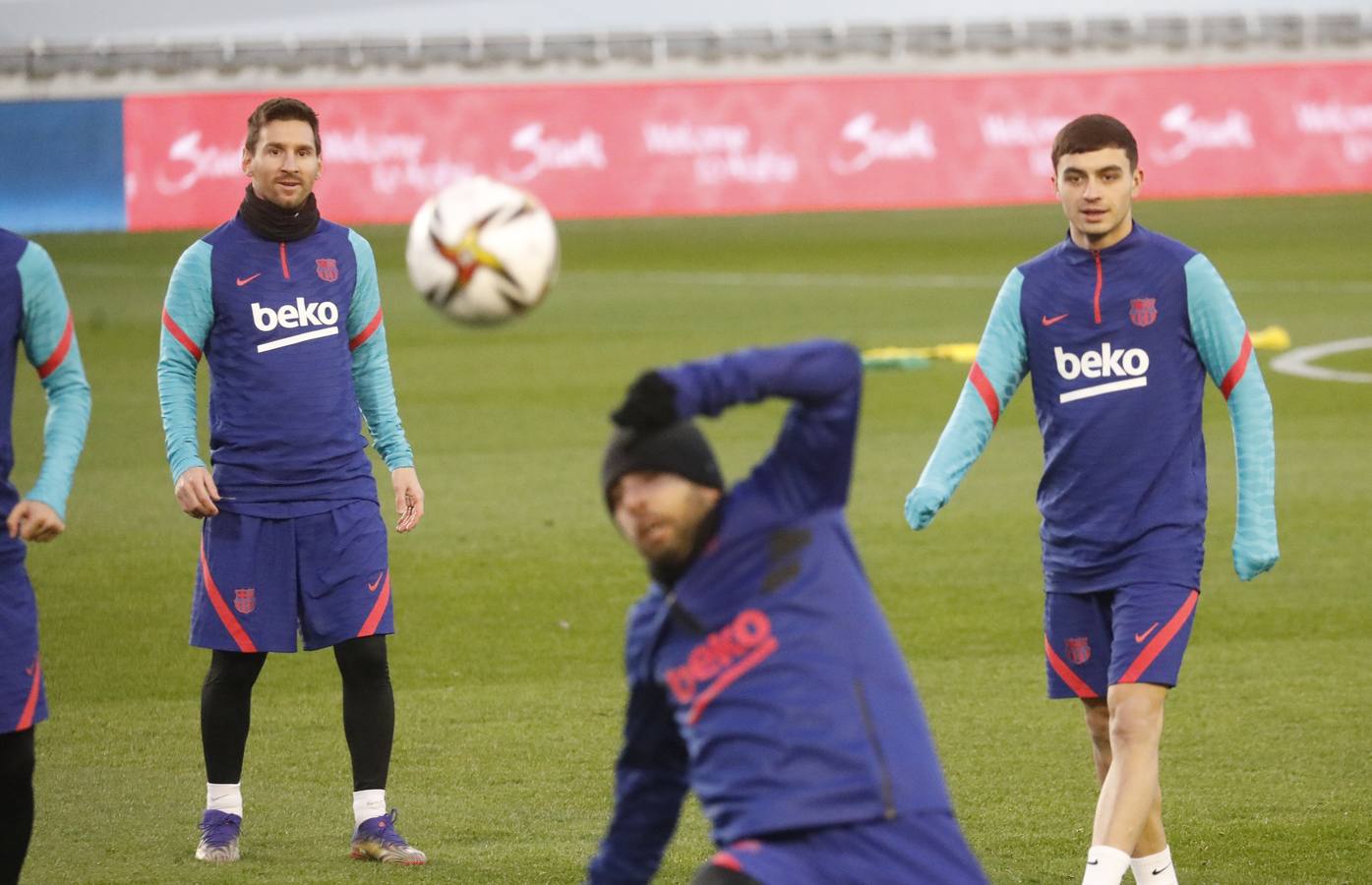 El entrenamiento del Barcelona en El Arcángel en Córdoba, en imágenes