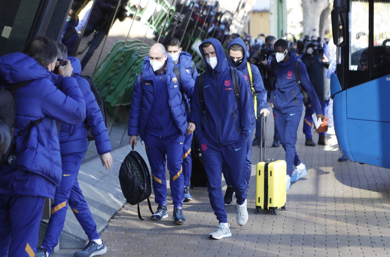 En imágenes, la llegada del Barcelona a Córdoba para disputar la Supercopa