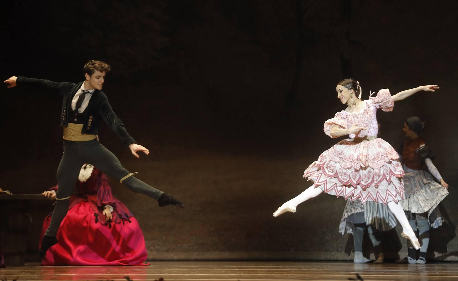 Una «Giselle» muy española en el Maestranza de Sevilla