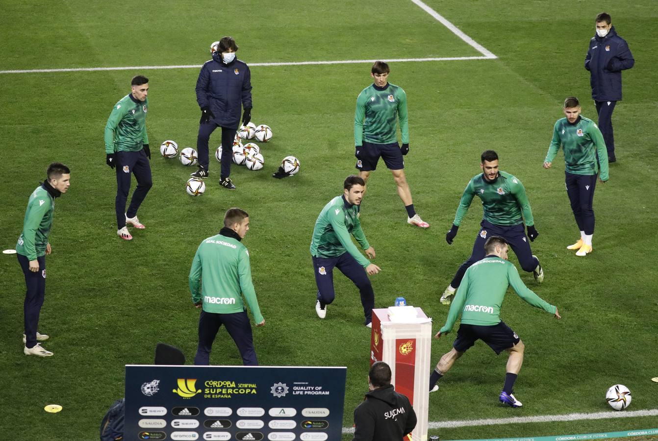 Las mejores imágenes del entreno de la Real Sociedad en Córdoba