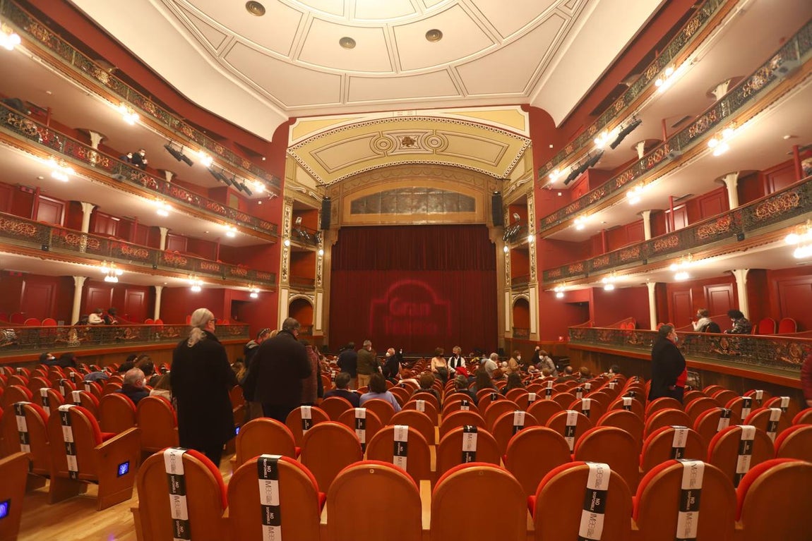 La sátira del «procés» de Els Joglars en Córdoba, en imágenes