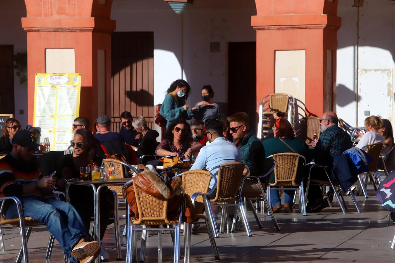 En imágenes, la primera jornada de nuevas restricciones en Córdoba, Pozoblanco y Lucena