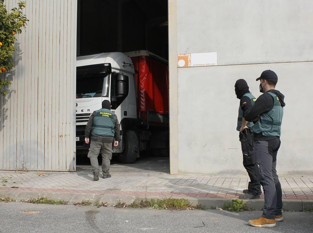 En imágenes, operación antidroga de la Guardia Civil en Sevilla y Cádiz